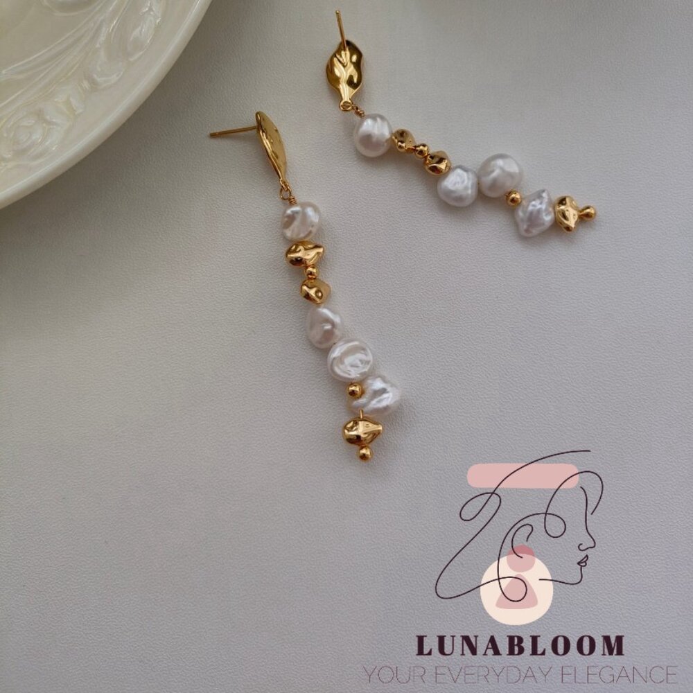 S925 Sterling Silver 18K Gold-Plated Natural Freshwater Pearl Drop Earrings